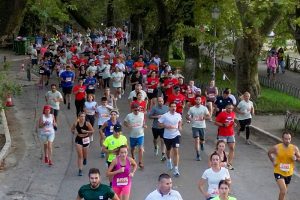 Έσπασε το φράγμα των 1.000 δρομέων το 5άρι του Ioannina Lake Run